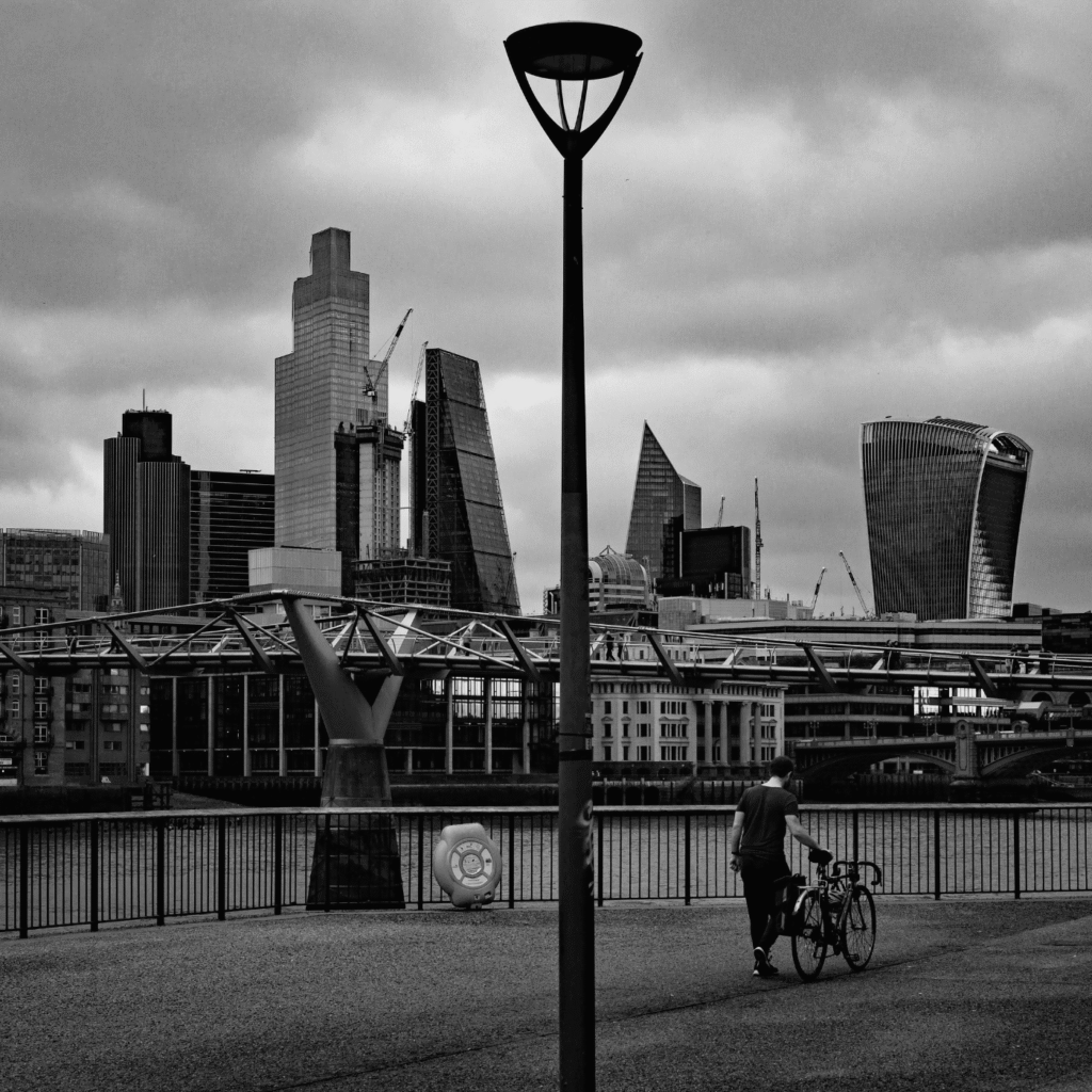 oblivious photograph